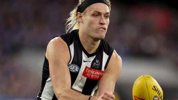 
Darcy Moore Injury 2022- What Has Happened To Him This Year? 