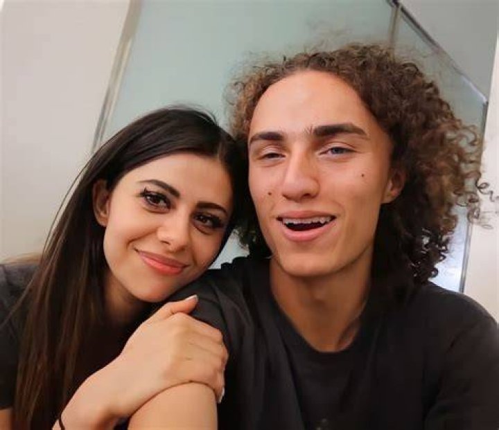 Who Is Kwebbelkop Girlfriend After Breakup With Azzyland? Why Did He Leave Jelly And Slogo?
